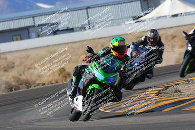 media/Dec-18-2022-SoCal Trackdays (Sun) [[8099a50955]]/Turn 4 (1pm)/